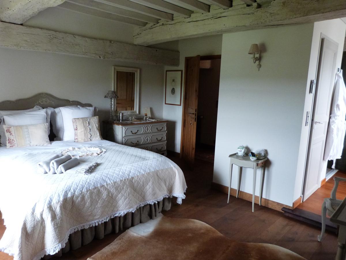 Le Manoir De Beauregard Bed and Breakfast Clermont-de-Beauregard Buitenkant foto